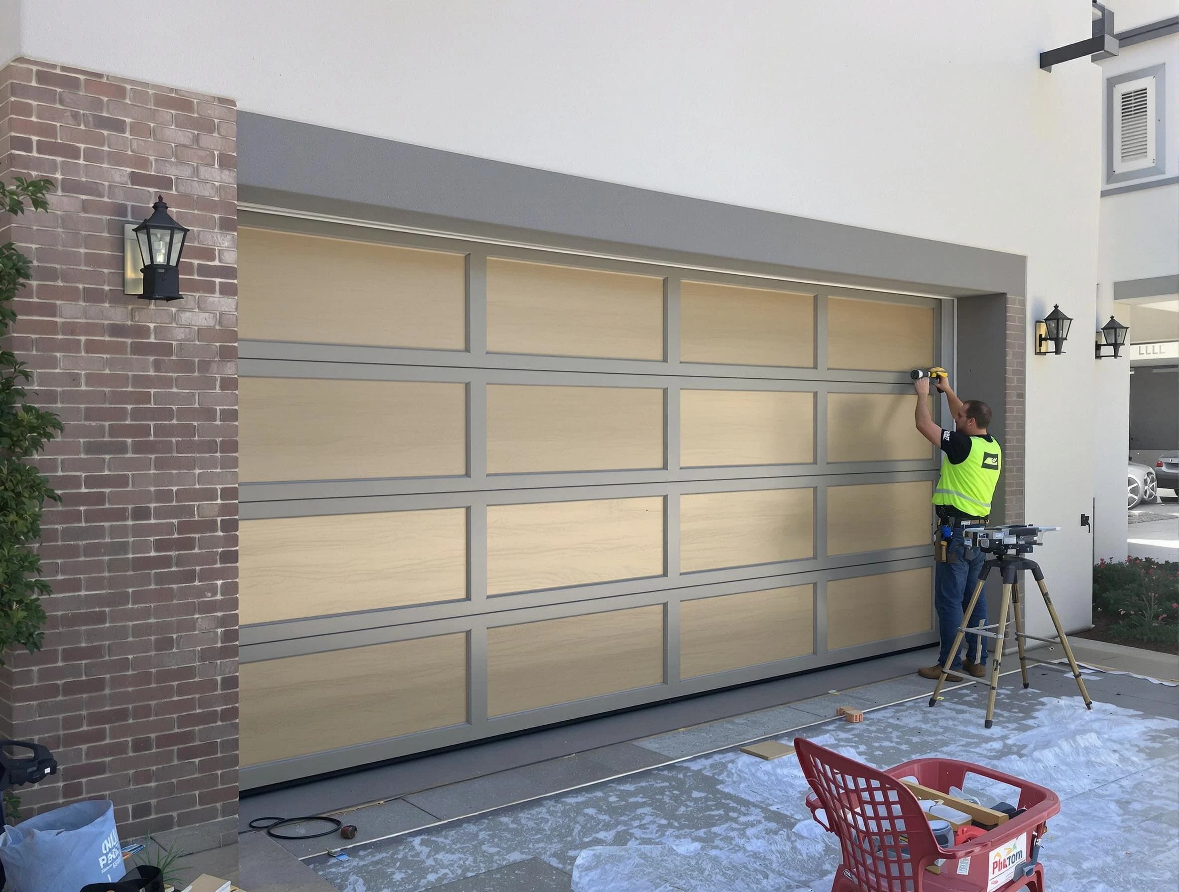 Garage door replacement service by Jasper Garage Door Repair in Jasper
